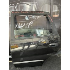 Двері задні ліві Nissan Almera Tino мінівен 2005р.