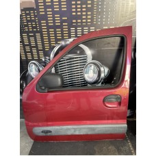Двері передні ліві Renault Kangoo 2000 - 2006р.