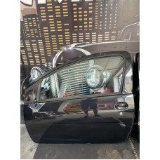 Двері передні ліві Toyota Aygo хетчбек 2007р. Двері передні ліві Toyota Aygo хетчбек 2007р.