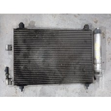 Радіатор кондиціонера на CITROEN C5 2.2D - F18 Радіатор кондиціонера на CITROEN C5 2.2D - F18