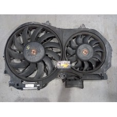 Дифузор радіатора з вентилятором охолодження на AUDI A4 B7 3.2B - 8E0121205P