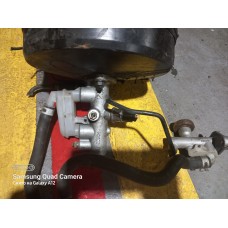 Головний гальмівний циліндр NISSAN ALMERO TINO 2.2D 2005 - 25189079